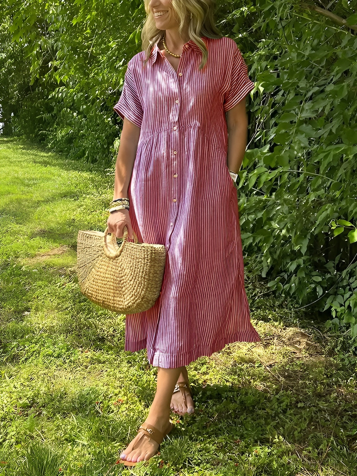 Astrid™ – Abito camicia a righe con taglio rilassato e tasche laterali